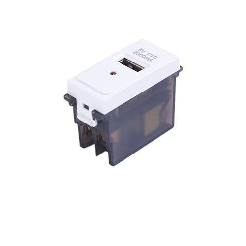 بريزة جي فينوس USB ابيض احادي